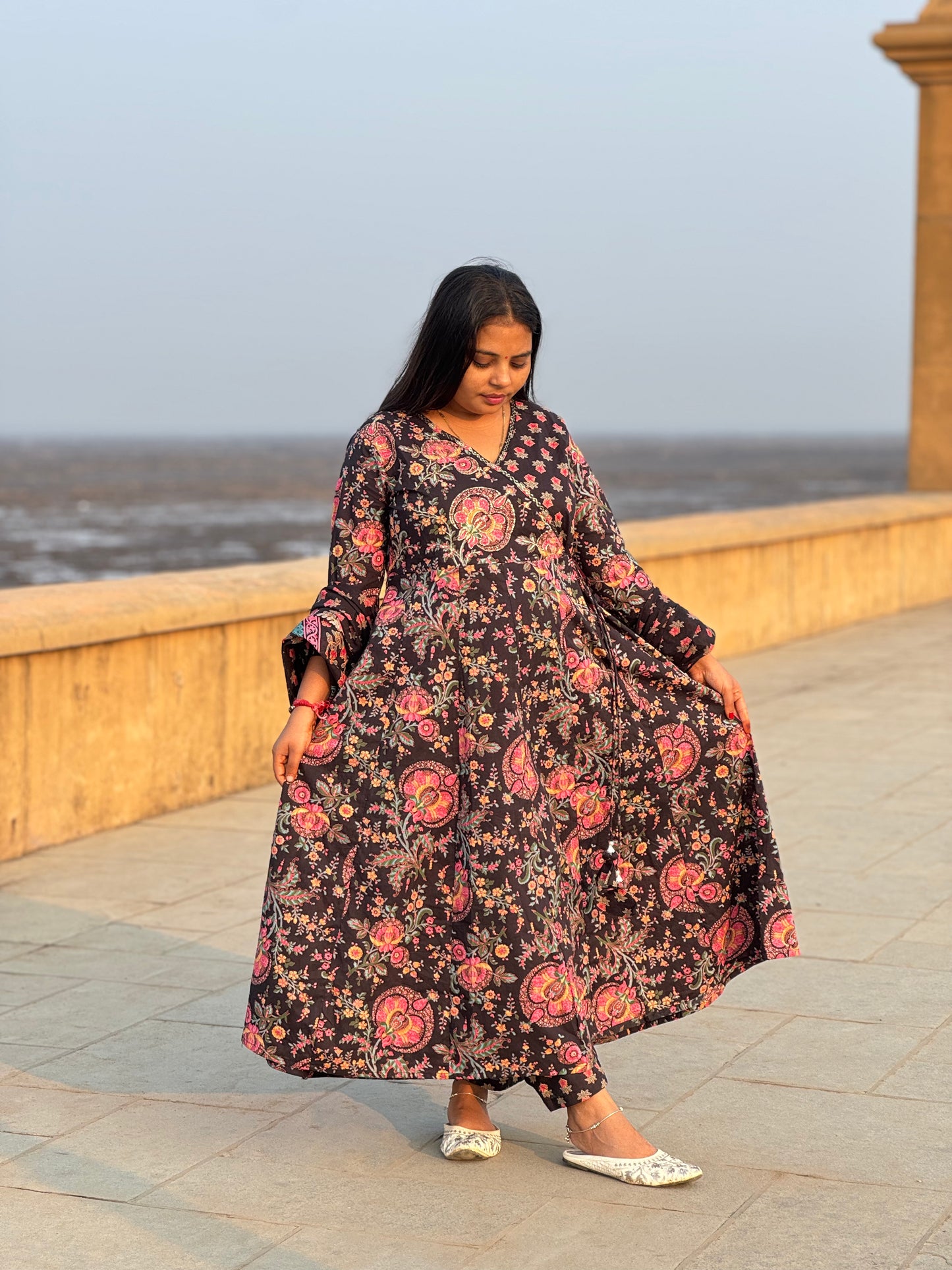 Floral Printed  Black Anarkali Premium  Semi-Partywear Cotton Suit.