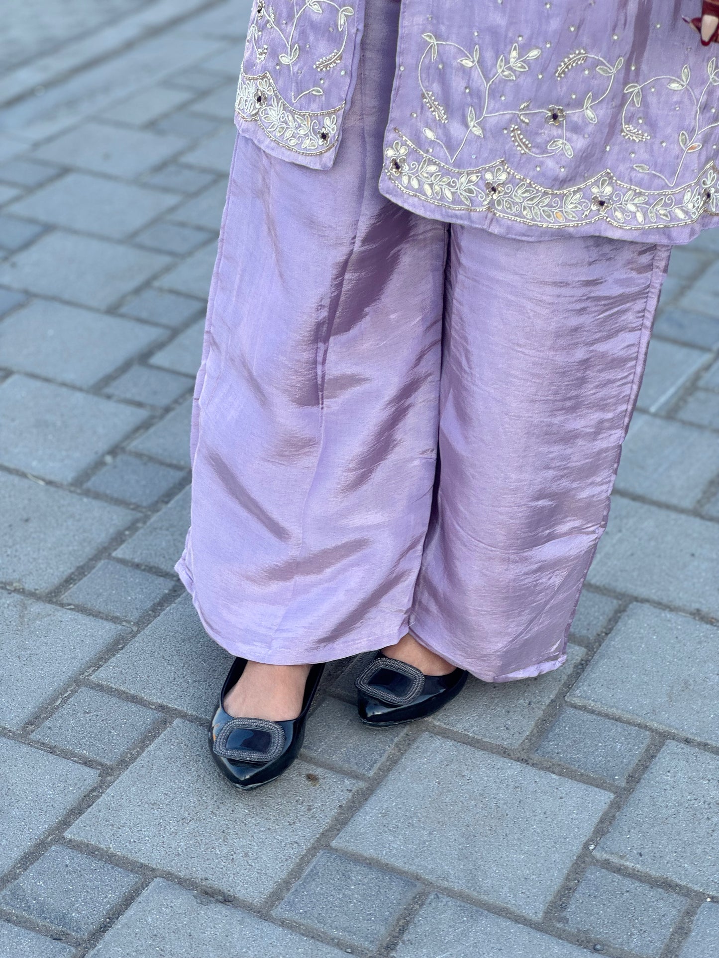 Beautiful Jari &  Mirror Work With  Front Cut Premium Wedding  Wear Cord-Set.