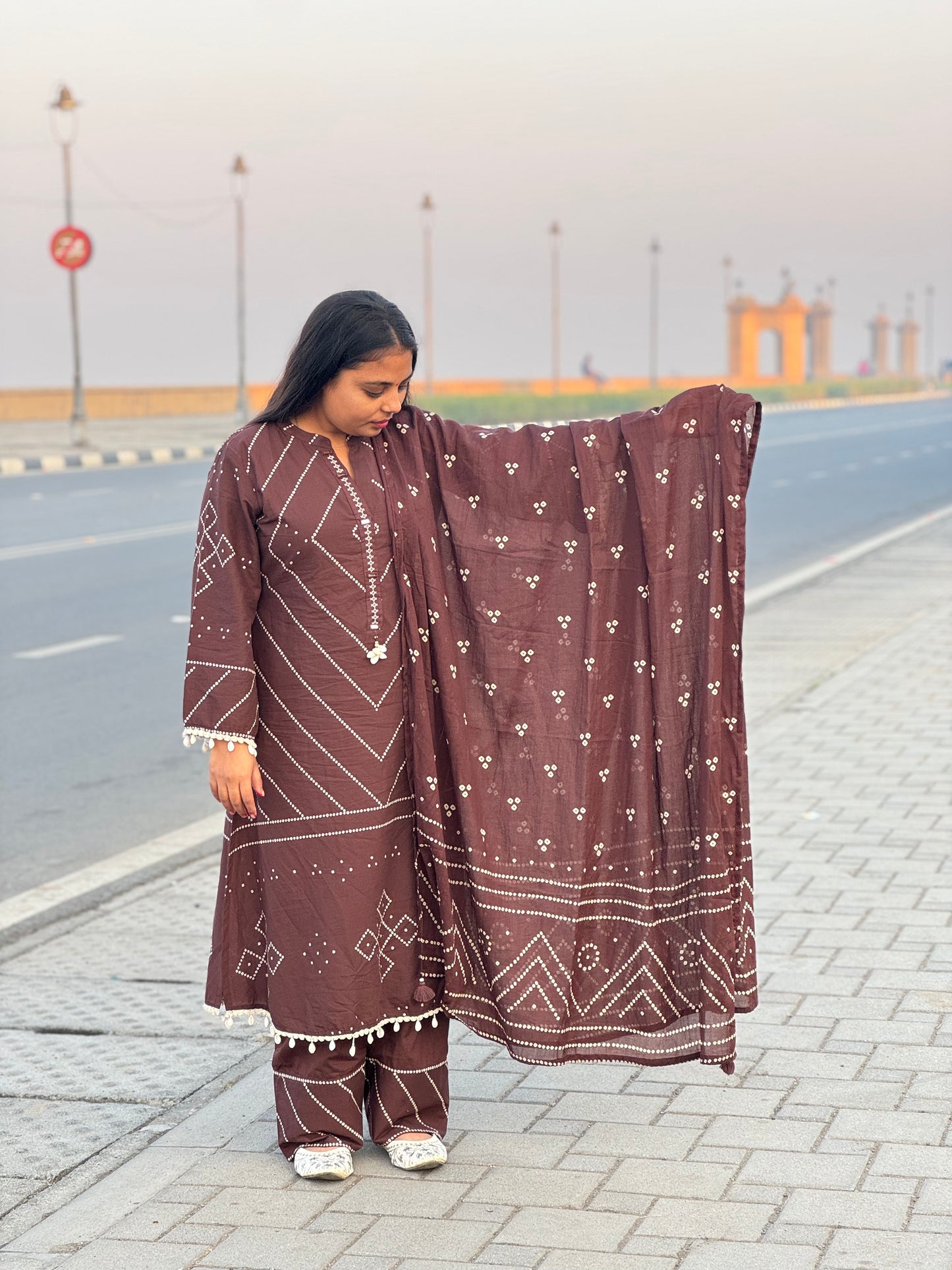 Beautiful Kodi With Bandhni Work  Premium Party Wear Aline Suit.