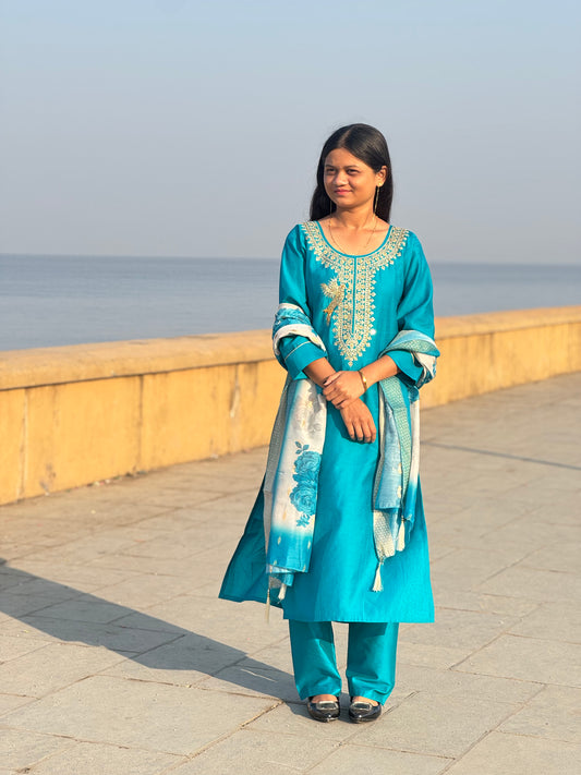 Latest Mulchanderi Peacock Jari Work Straight Cut Party Wear Suit.