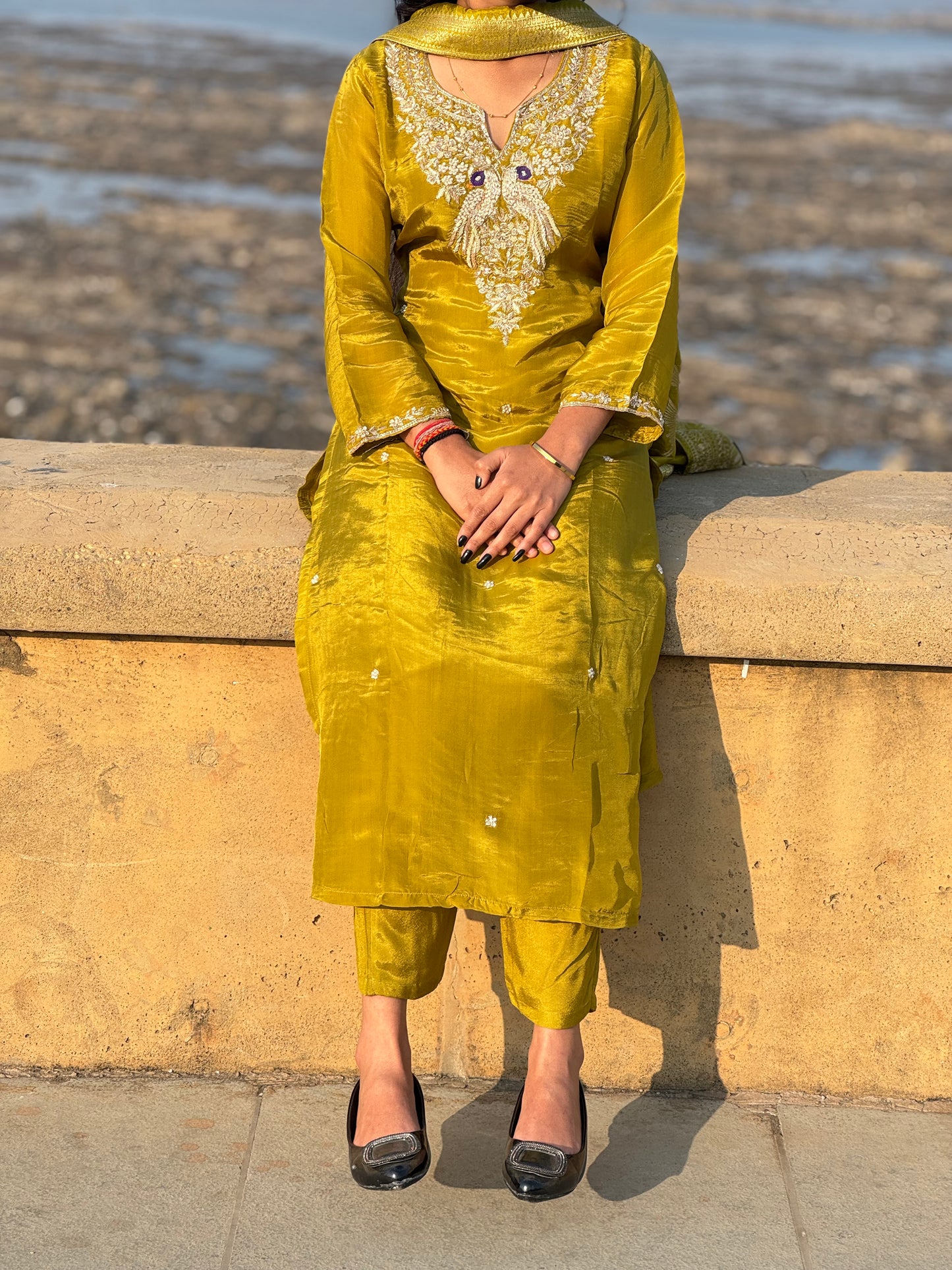 Latest Party Wear Dola Silk Suit With Peacock Work & Pure Banarasi Duptta.