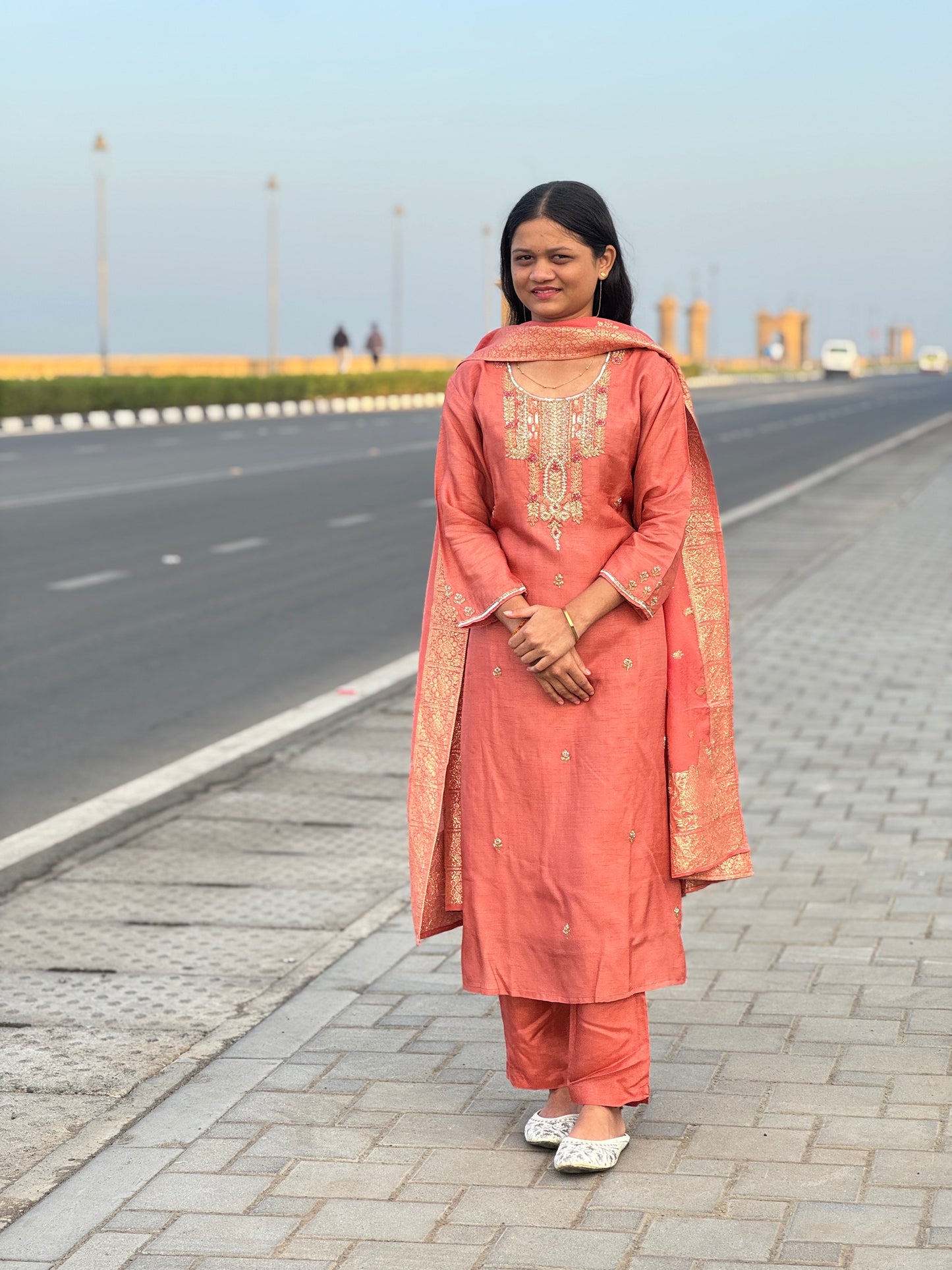 Beautiful Jari & Katdana Work With Premium Wedding Wear Suit.