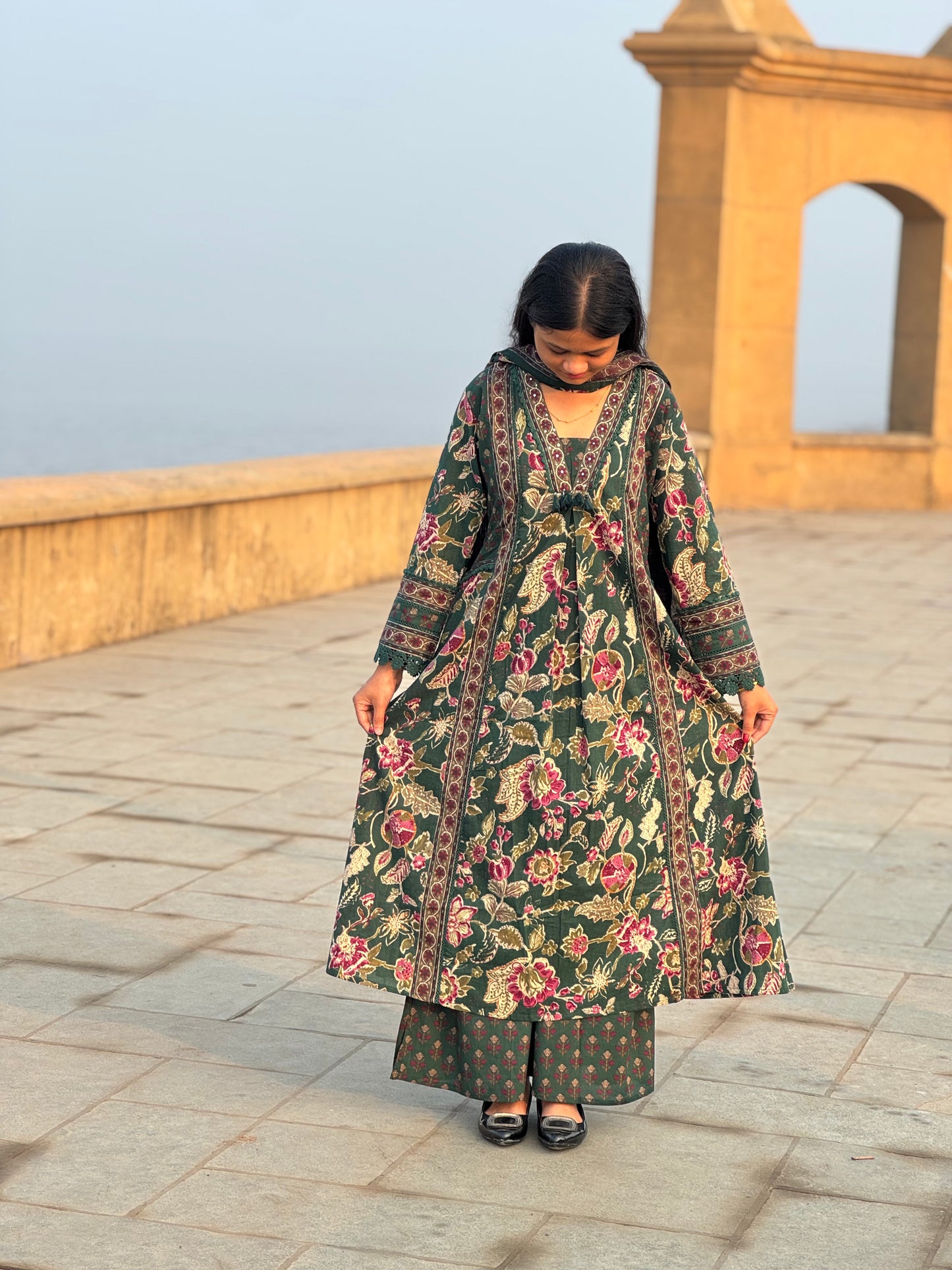 Latest Floral Printing Cotton Semi-Party Wear A-Line Suit.