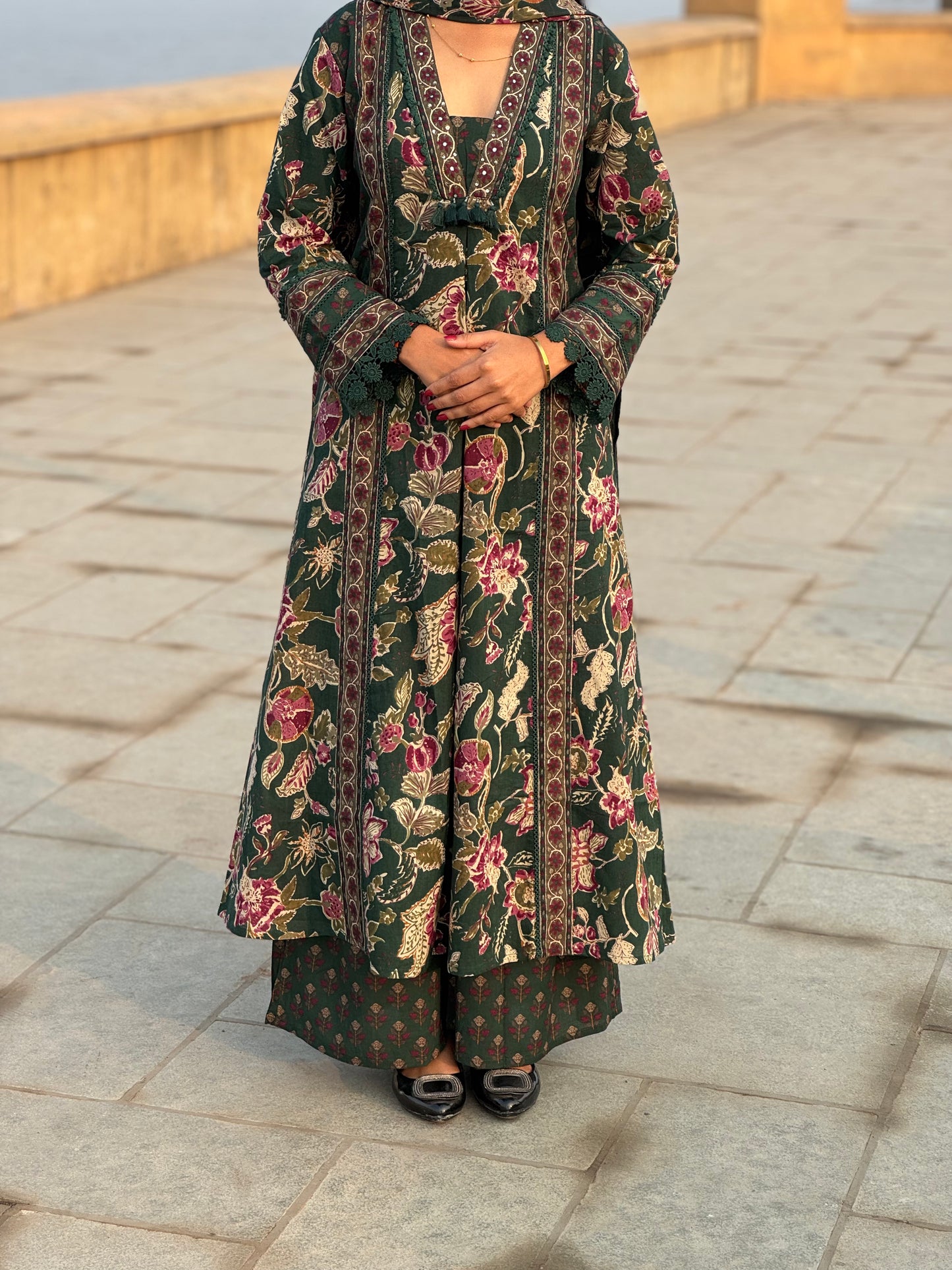 Latest Floral Printing Cotton Semi-Party Wear A-Line Suit.