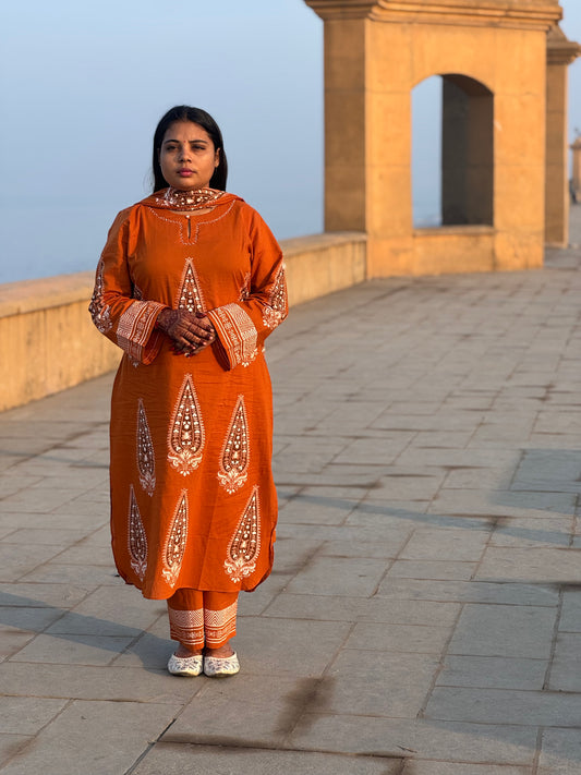 Latest Printing Cotton Hand Embroidery Semi-Party Wear Straight Cut Suit.