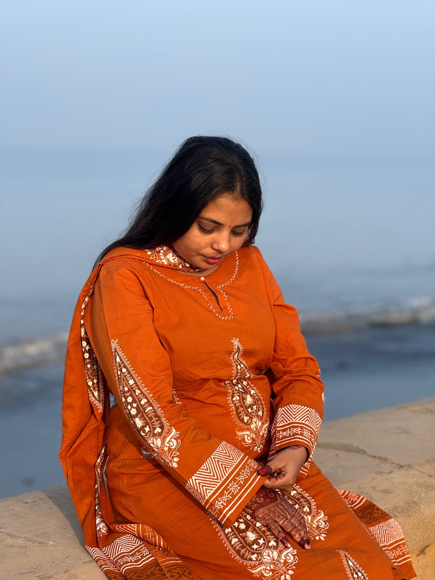 Latest Printing Cotton Hand Embroidery Semi-Party Wear Straight Cut Suit.